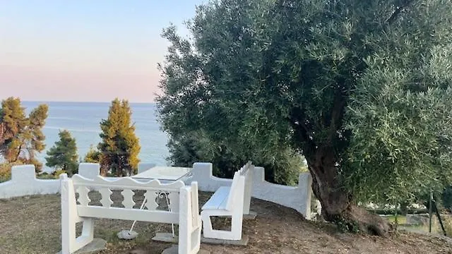 Hébergement de vacances Villa Kaloutsikos Sea View House à Mola Kalyva